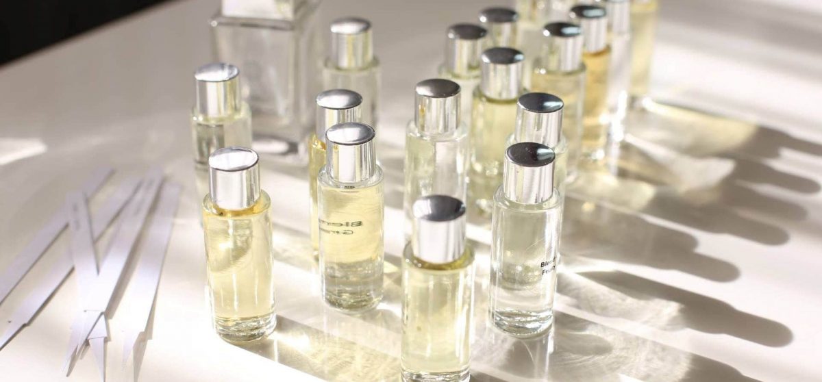 sejarah proses perkembangan parfum