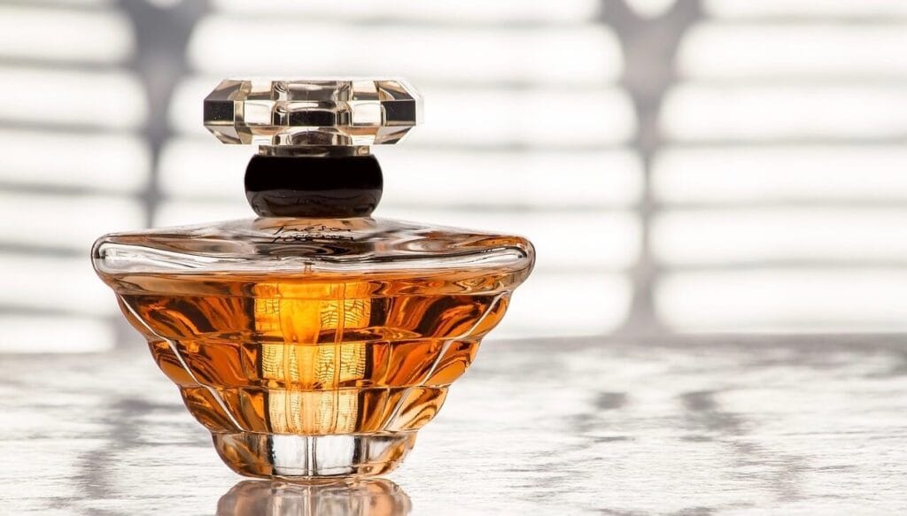 jual parfum merek sendiri